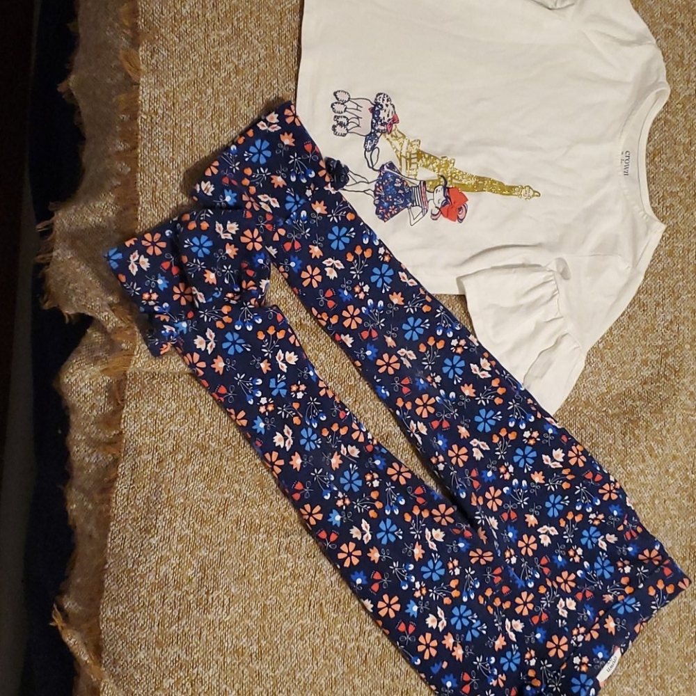Kid girl shirt and flare flower print pants set